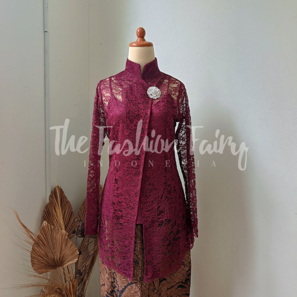 KEBAYA JANGGAN GADIS KRETEK