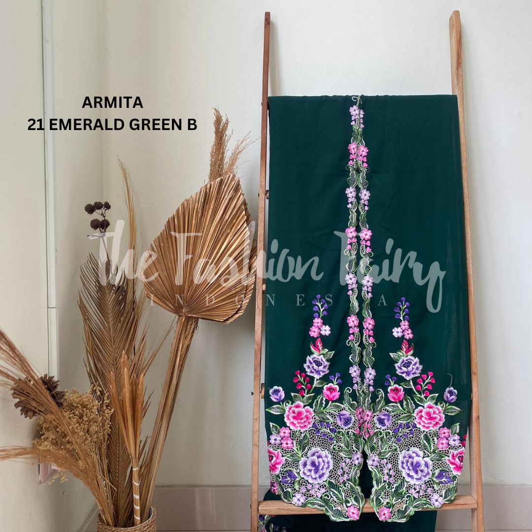 KEBAYA ENCIM ARMITA