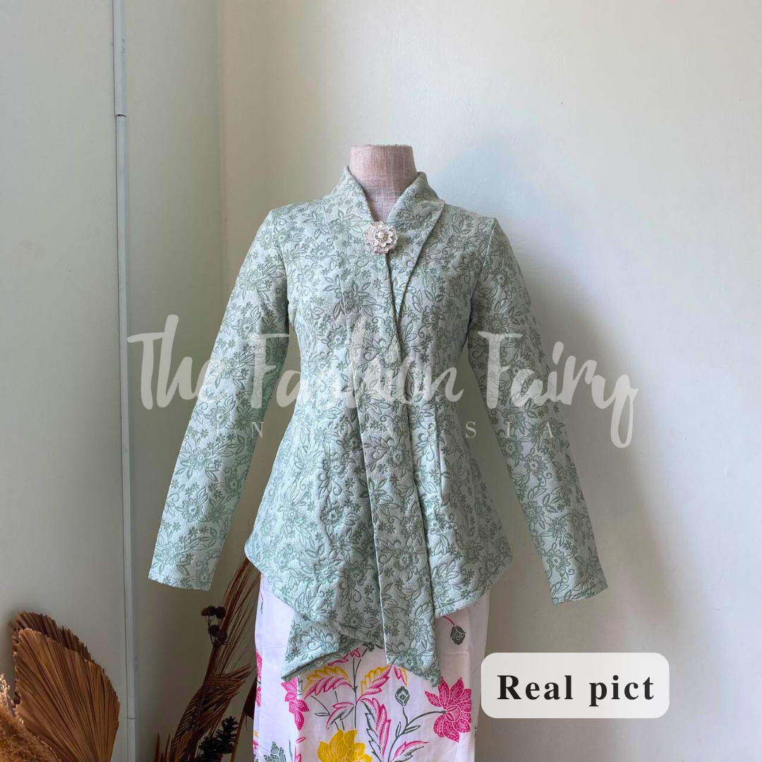 KEBAYA KARTINI LARASATI