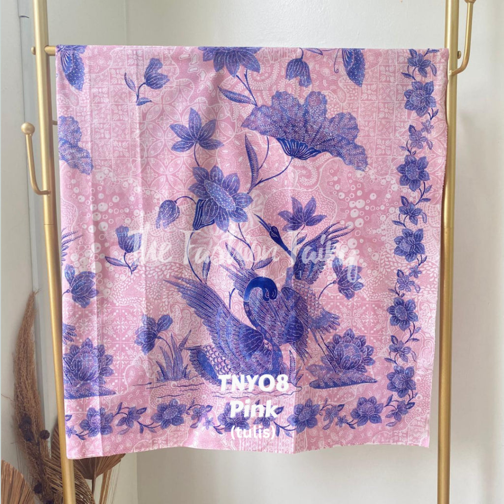 KAIN BATIK TAMAN NYONYA