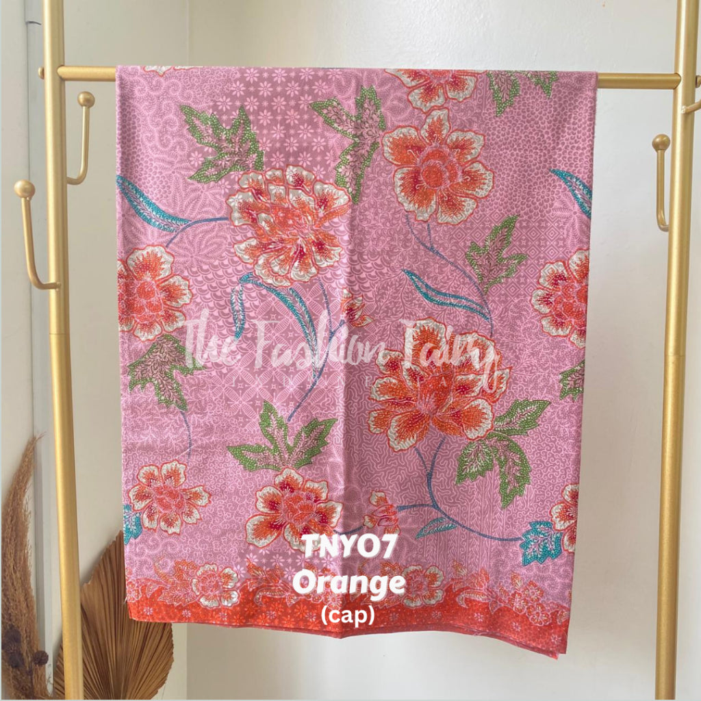 KAIN BATIK TAMAN NYONYA