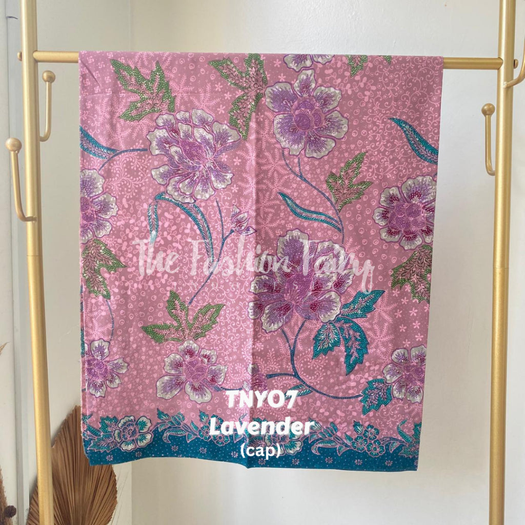 KAIN BATIK TAMAN NYONYA