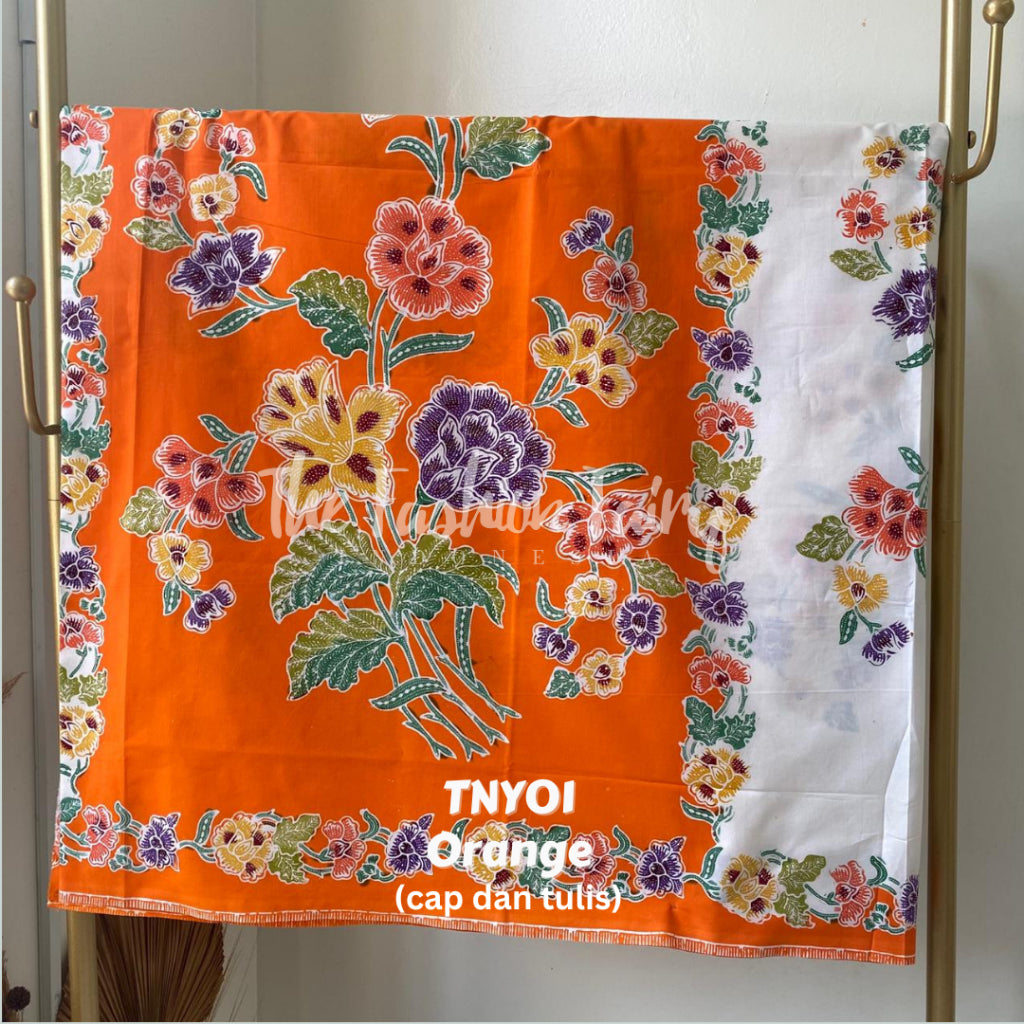 KAIN BATIK TAMAN NYONYA