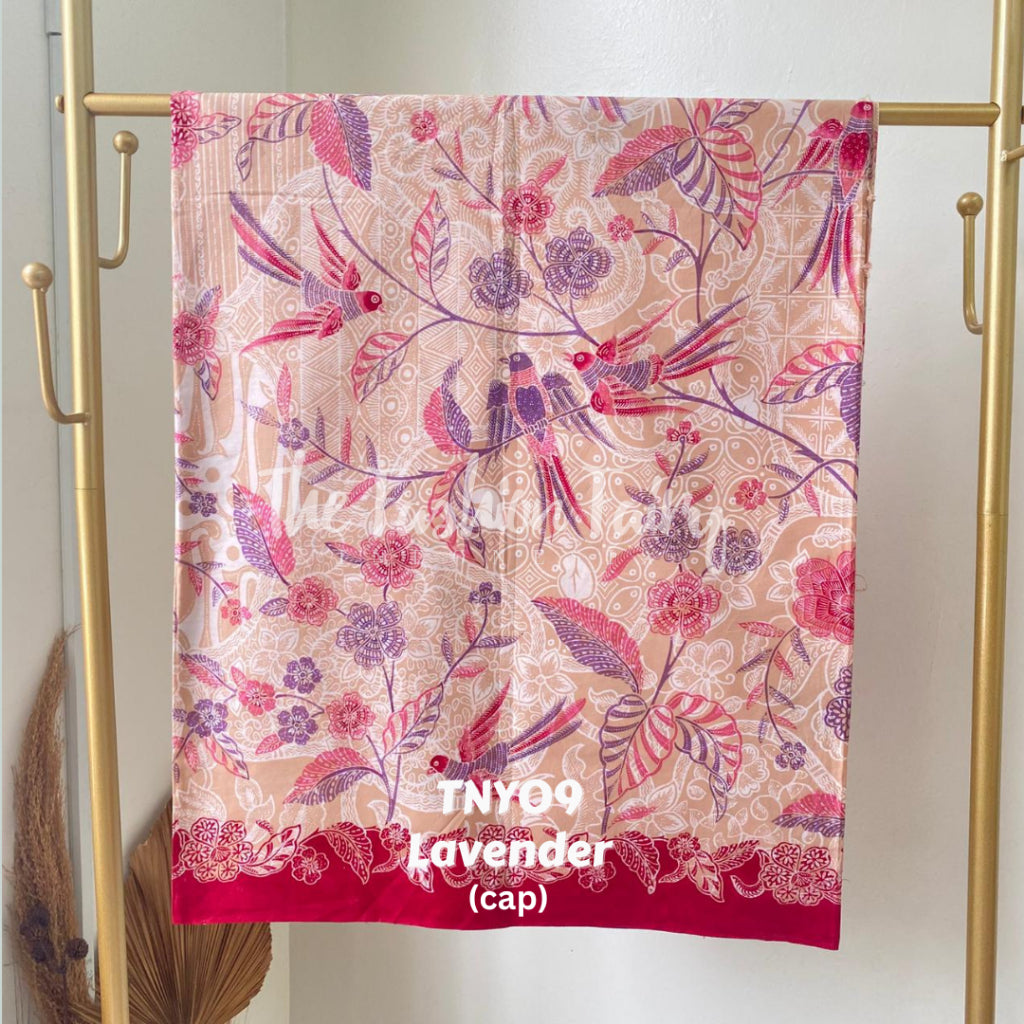 KAIN BATIK TAMAN NYONYA